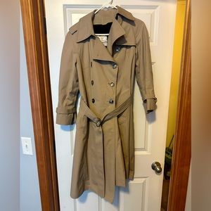 Vintage London Fog raincoat w/ zipper removeable fleece lining - size 6 Petite